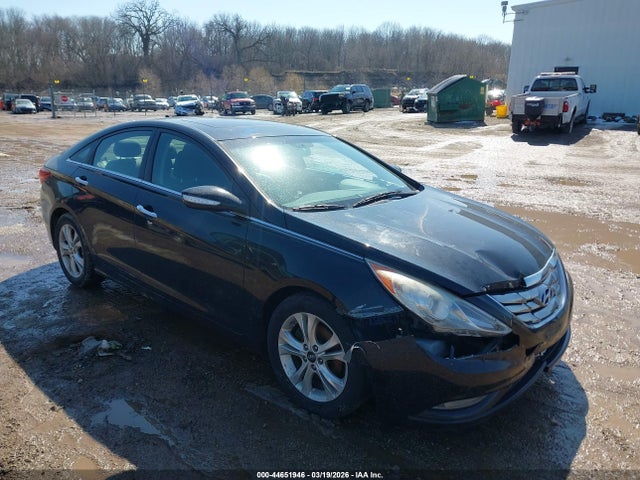 Salvage Hyundai SONATA Image