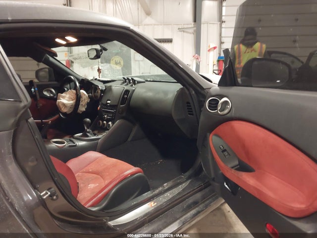 Nissan 370Z Touring