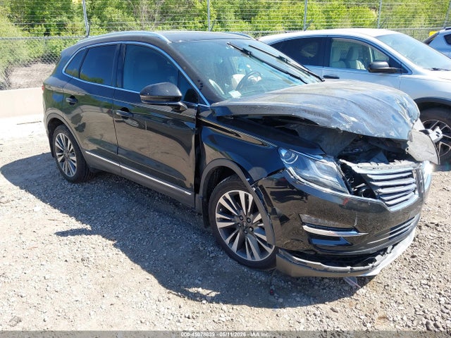Salvage Lincoln MKC Image
