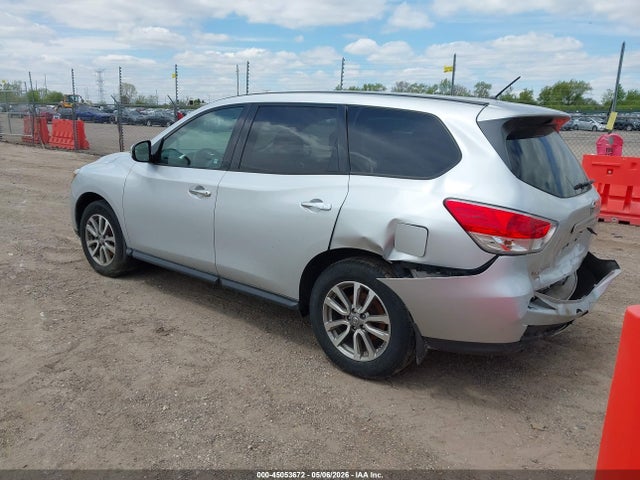 Nissan Pathfinder S
