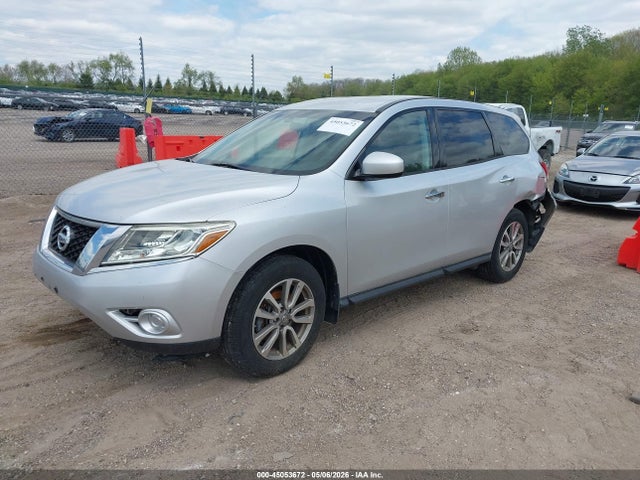 Nissan Pathfinder S