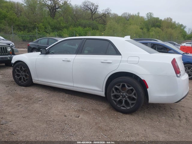 Chrysler 300 Touring Awd