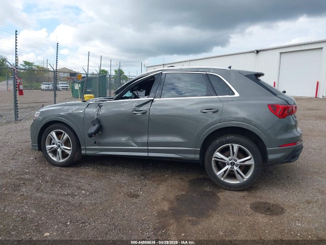 Audi Q3 Premium 45 Tfsi S Line Quattro Tiptronic