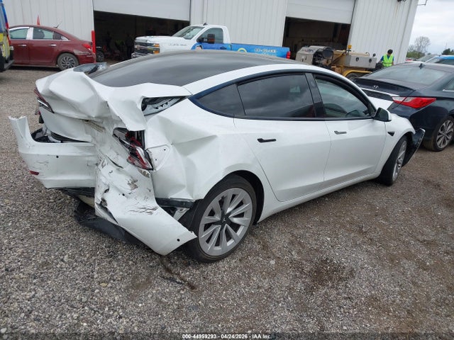 Tesla Model 3 Standard Range Plus Rear-wheel Drive