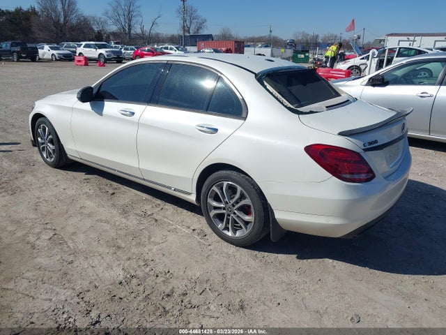 Mercedes-Benz C-Class 4matic