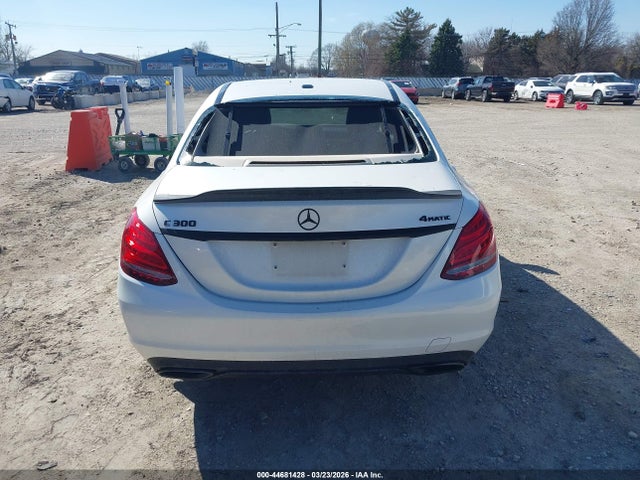 Mercedes-Benz C-Class 4matic