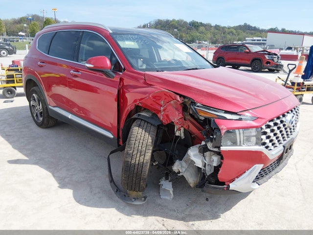 Salvage Hyundai SANTA FE Image
