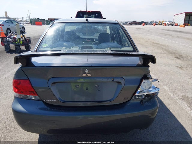 Mitsubishi Lancer Es