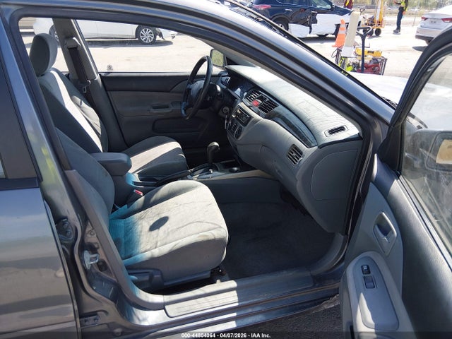 Mitsubishi Lancer Es