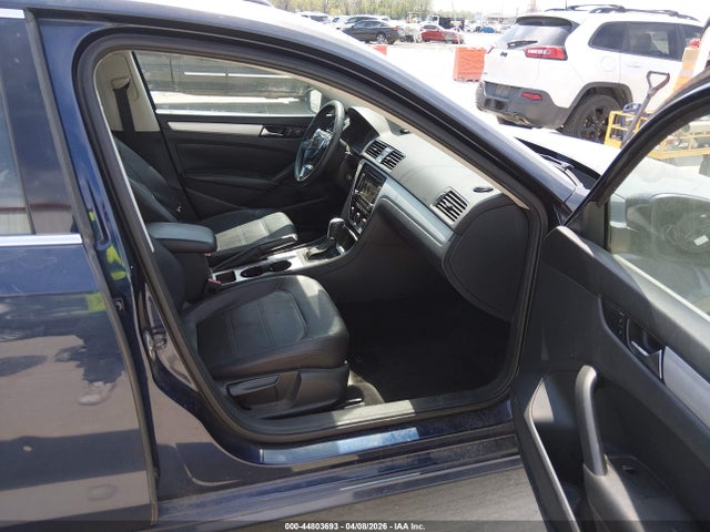 Volkswagen Passat 2.5l Se
