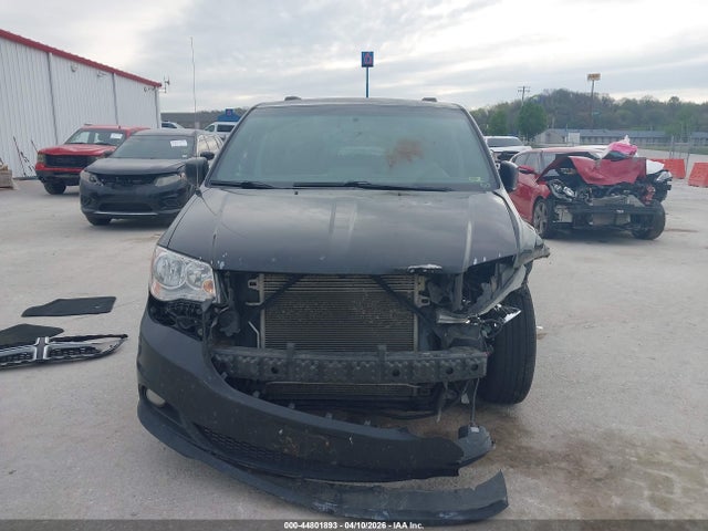 Dodge Grand Caravan Sxt