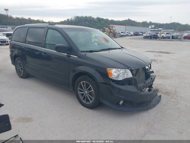 Salvage Dodge Grand Caravan Image