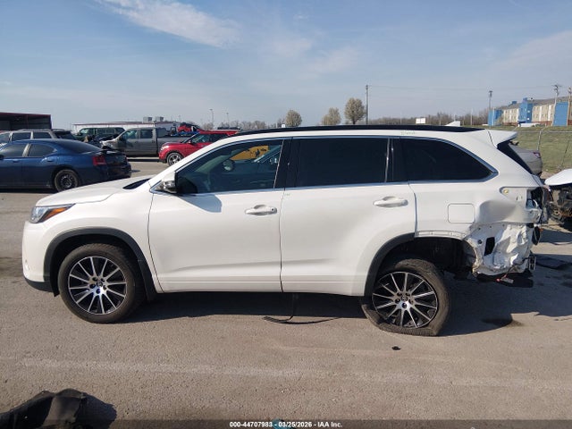 Toyota Highlander Se