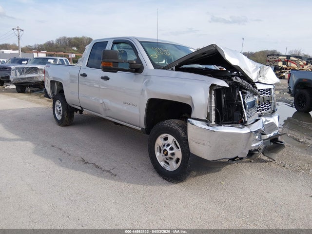 Salvage Chevrolet Silverado 2500 Image