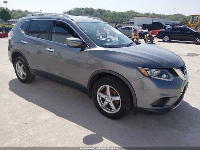 Salvage Nissan Rogue Image