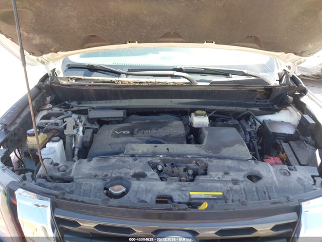 Nissan Pathfinder S