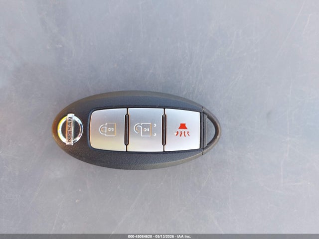Nissan Pathfinder S