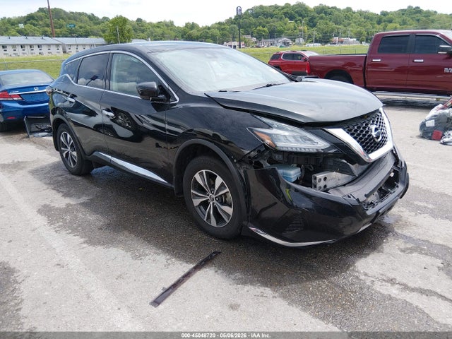 Salvage Nissan Murano Image