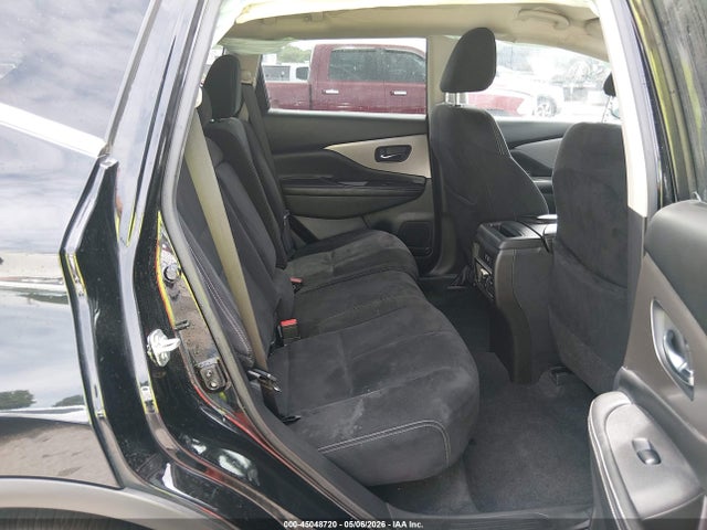 Nissan Murano S Fwd