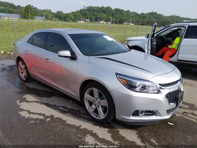 Salvage Chevrolet Malibu Image