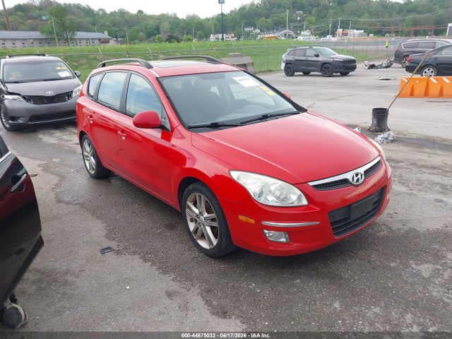 Salvage Hyundai ELANTRA Image