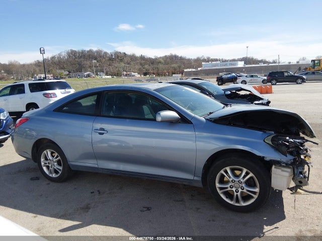 Toyota Camry Sle