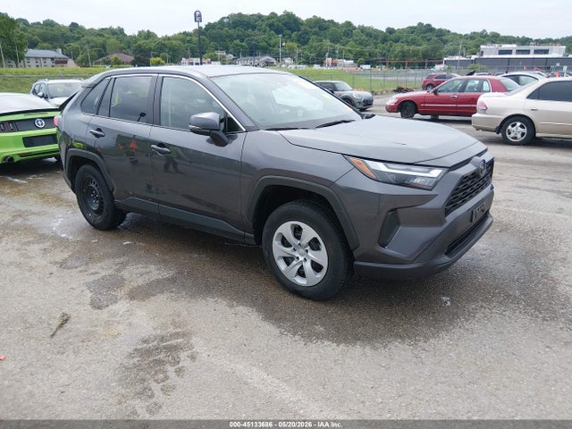 Salvage Toyota RAV4 Image