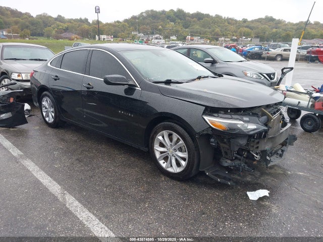 Salvage Chevrolet Malibu Image