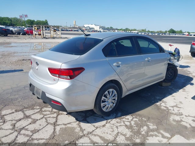 Kia Rio S