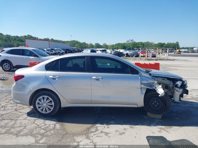 Kia Rio S