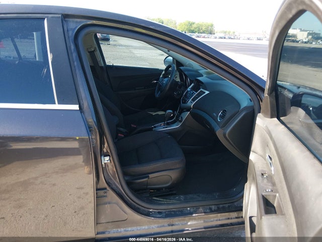 Chevrolet Cruze 1lt Auto