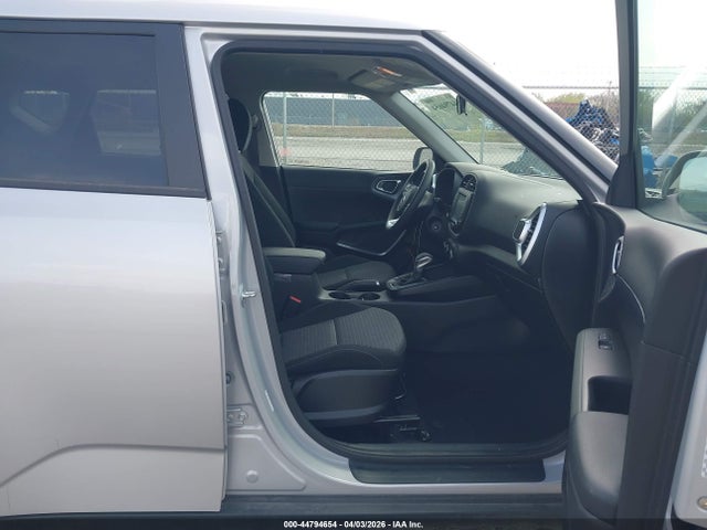 Kia Soul S