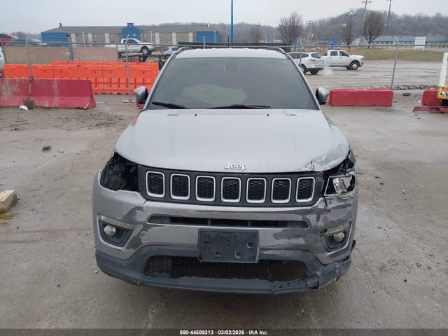 Jeep Compass Latitude 4x4