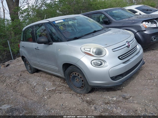 Salvage FIAT 500L Image