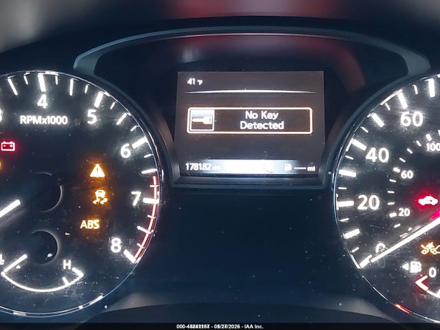 Nissan Pathfinder Platinum