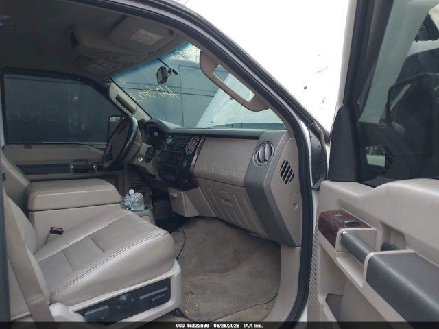 Ford F-250 Lariat