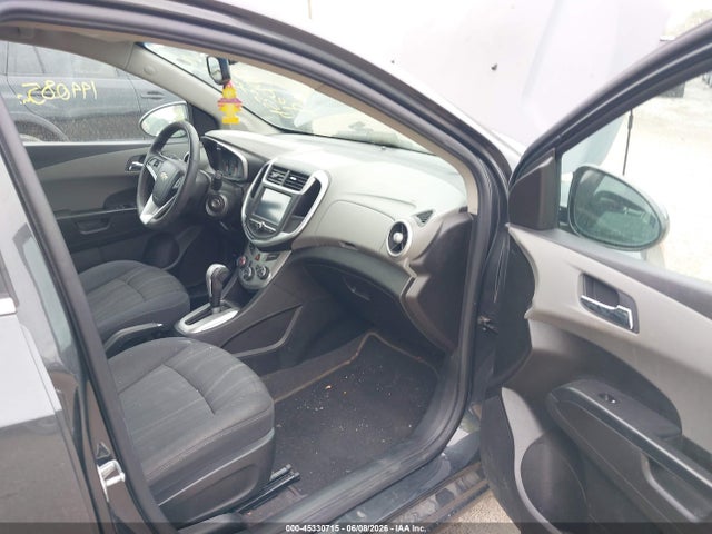 Chevrolet Sonic Lt Auto