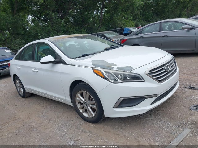 Salvage Hyundai SONATA Image