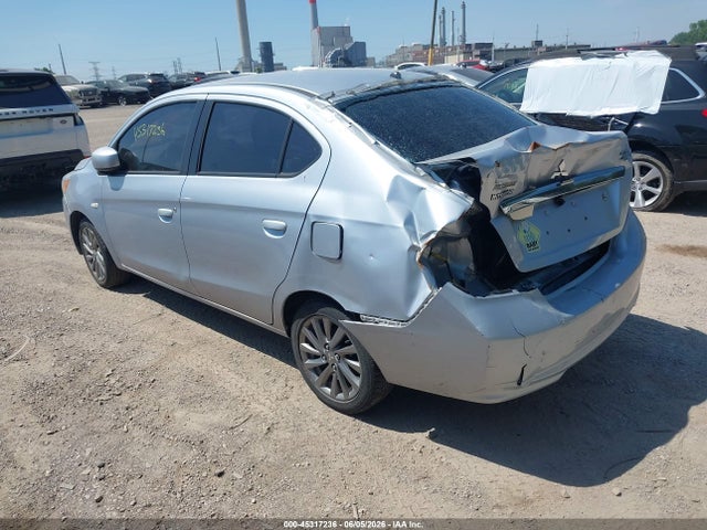 Mitsubishi Mirage Es