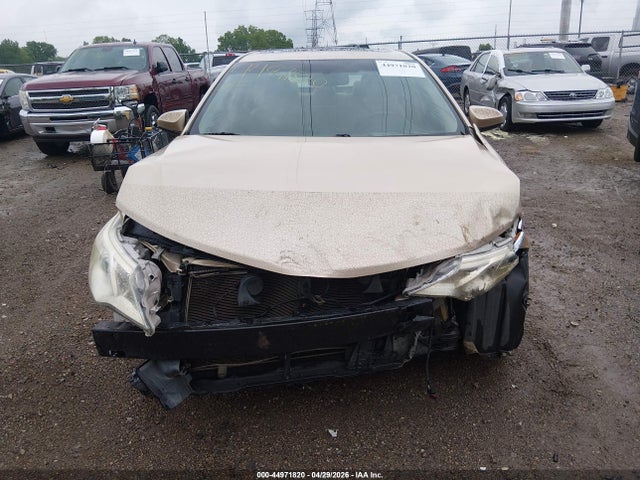 Toyota Camry Xle V6