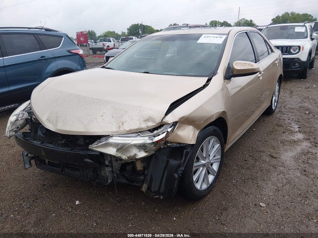 Toyota Camry Xle V6