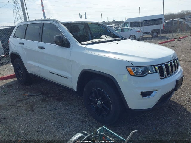 Salvage Jeep Grand Cherokee Image
