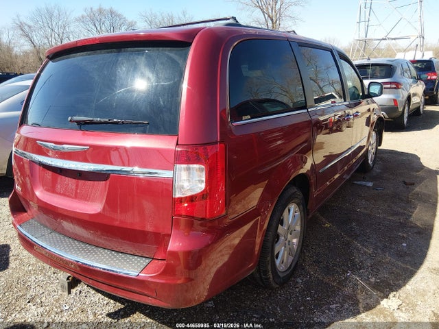 Chrysler Town & Country Touring-l