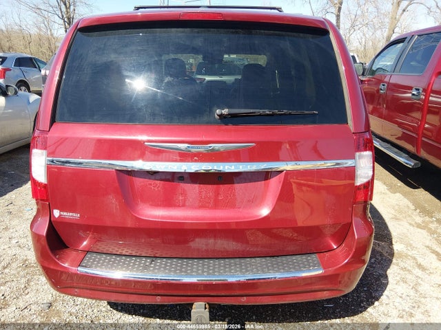 Chrysler Town & Country Touring-l