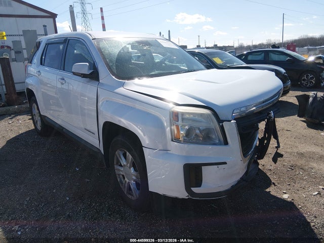Salvage GMC Terrain Image
