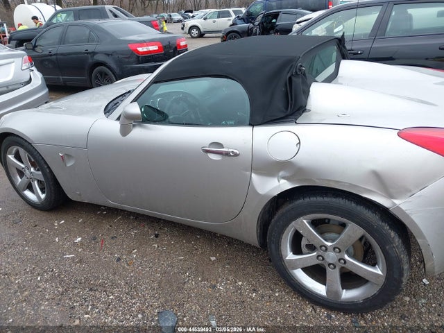 Pontiac Solstice