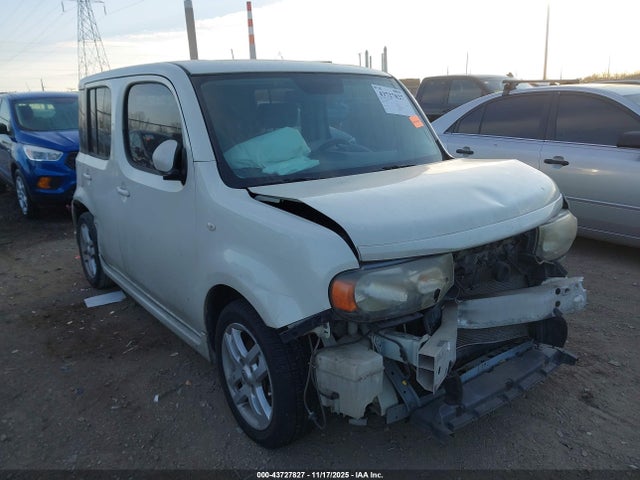 Salvage Nissan cube Image