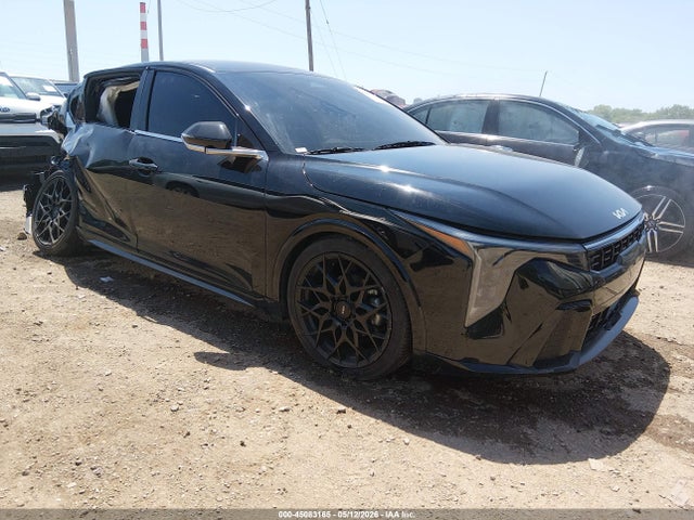 Salvage Kia K4 Image