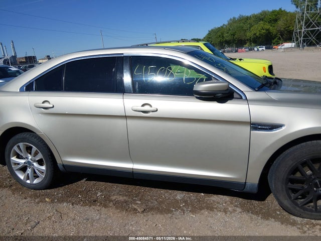 Ford Taurus Sel