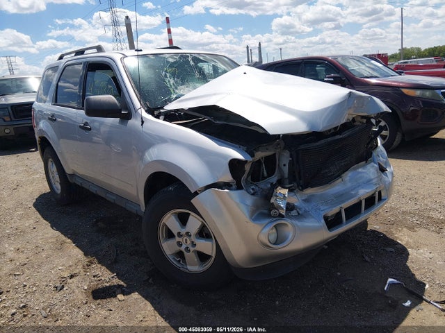 Salvage Ford Escape Image